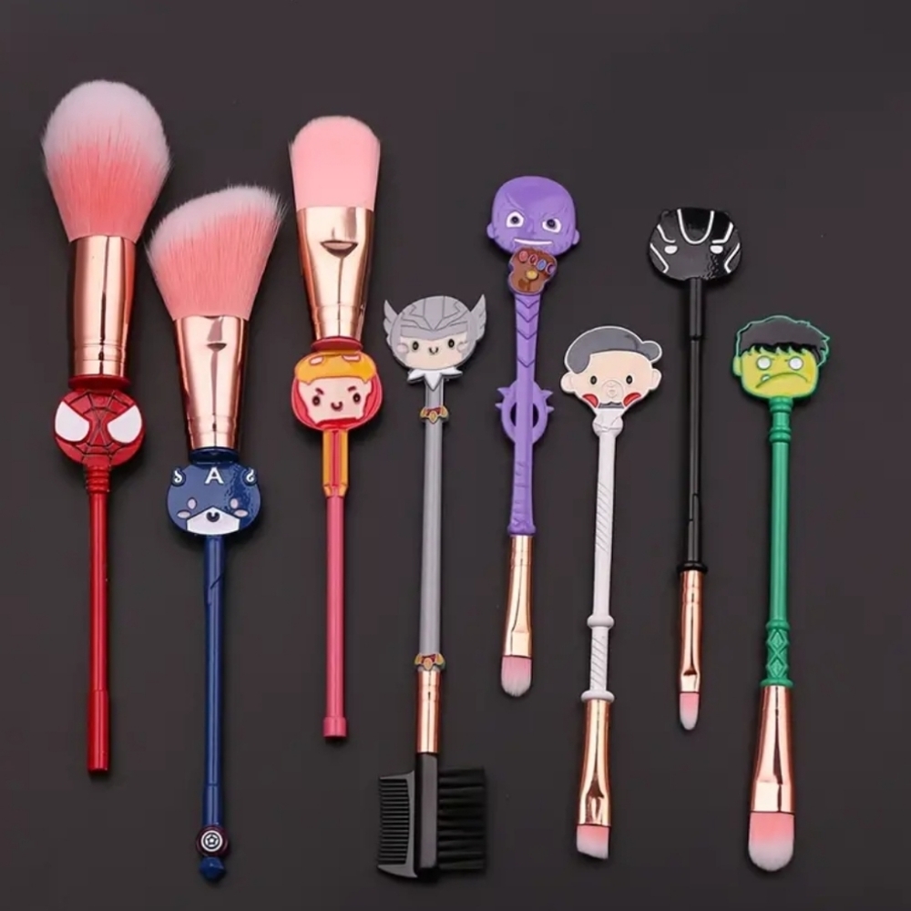 Marvel Avengers Makeup Brush Set